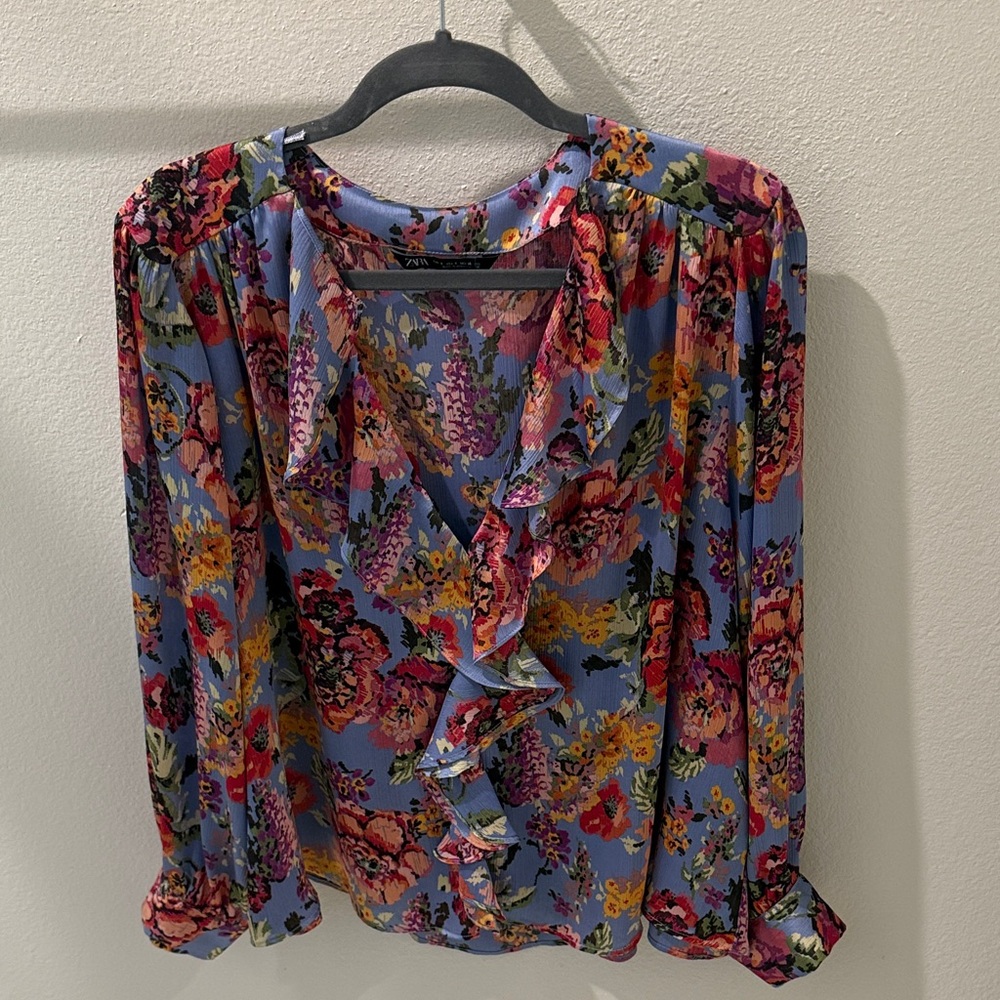 Zara Multicolor Floral Ruffle Blouse - Picture 2 of 5